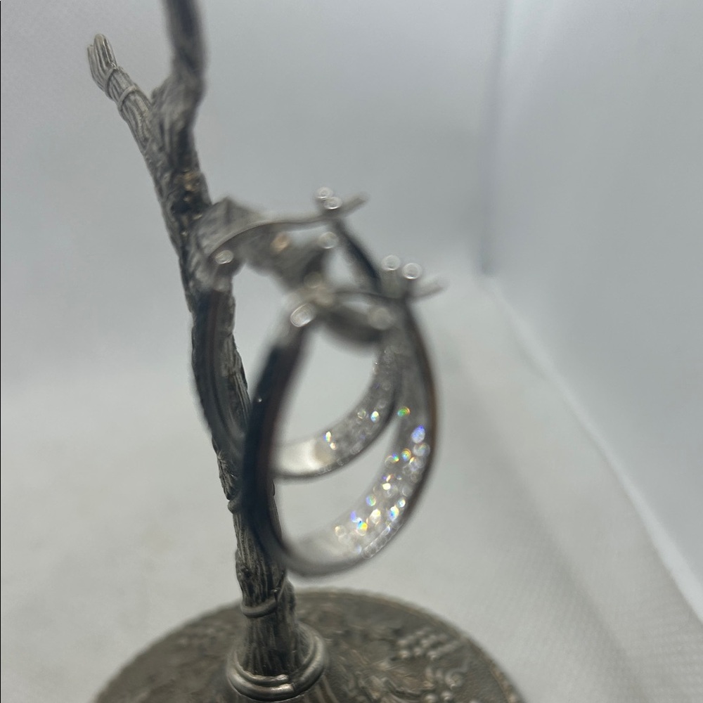 NWOT Australian Crystal Elegant Silver and Black Hoop Earrings - Picture 5 of 7